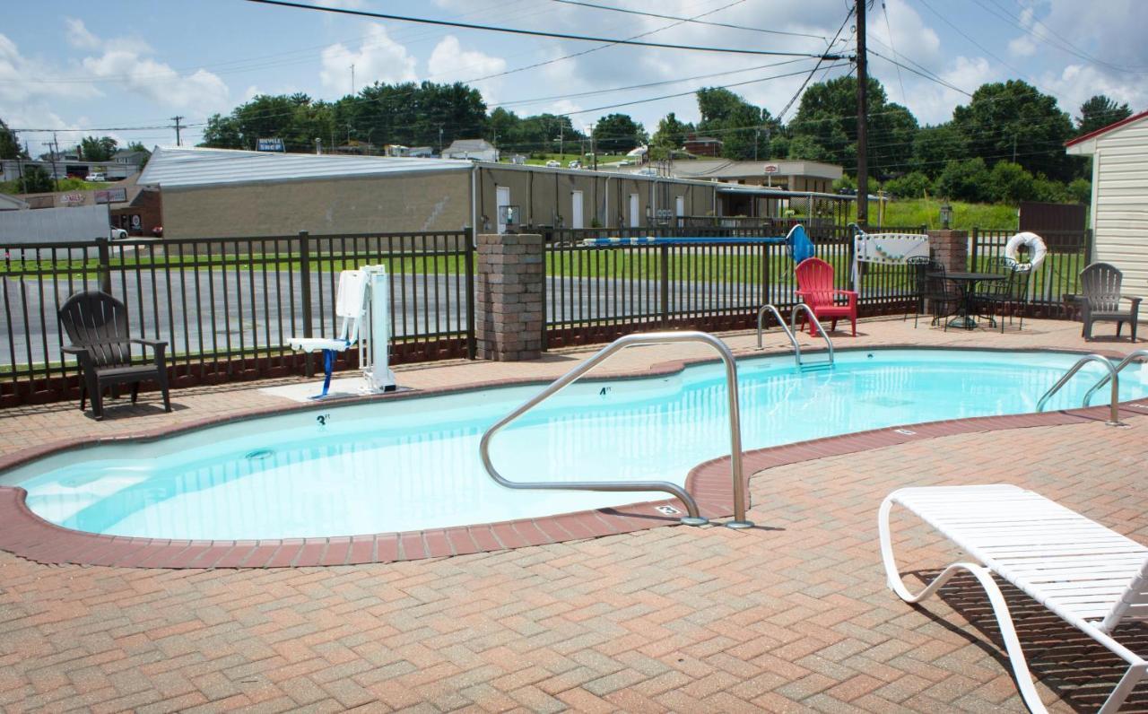 Red Roof Inn Somerset, Ky Exterior photo